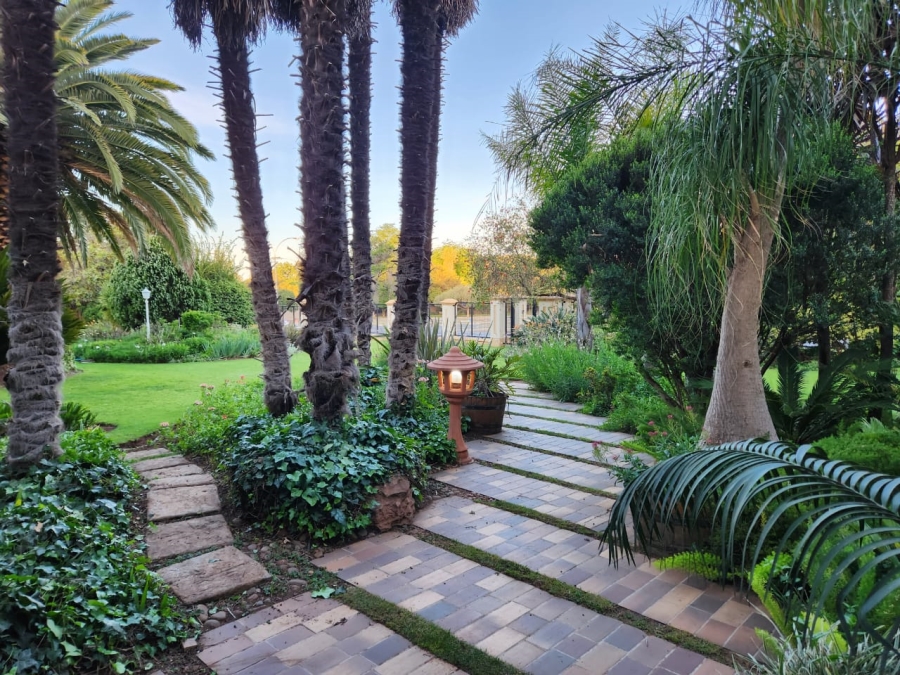 5 Bedroom Property for Sale in Dan Pienaar Free State